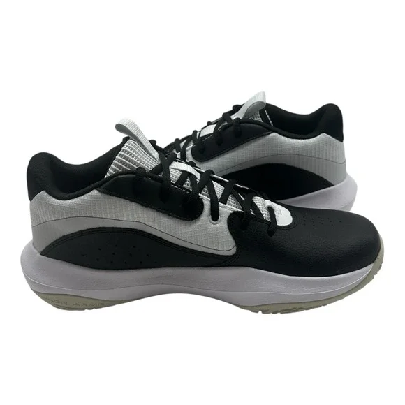 Under Armour Lockdown 7 Basketball Shoes Men's Size 12‎ Black White Sneakers